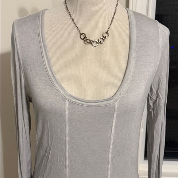 WRAP London, Light Grey LS Scoop neck Tee, Size 10, EUC - Picture 2 of 6